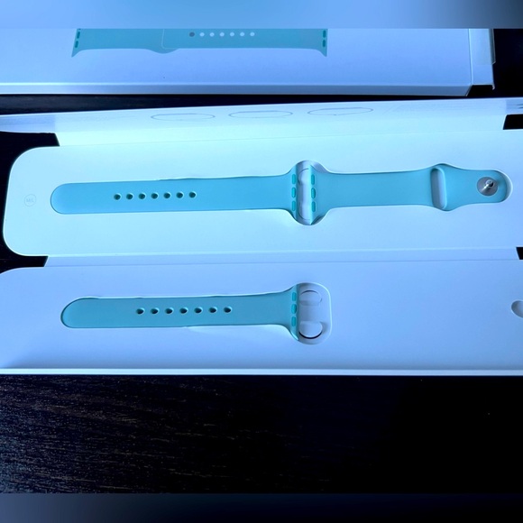 38mm Turquoise Apple Watch Sports Band. Fits 40mm and 41mm case. Like new. - Picture 4 of 5